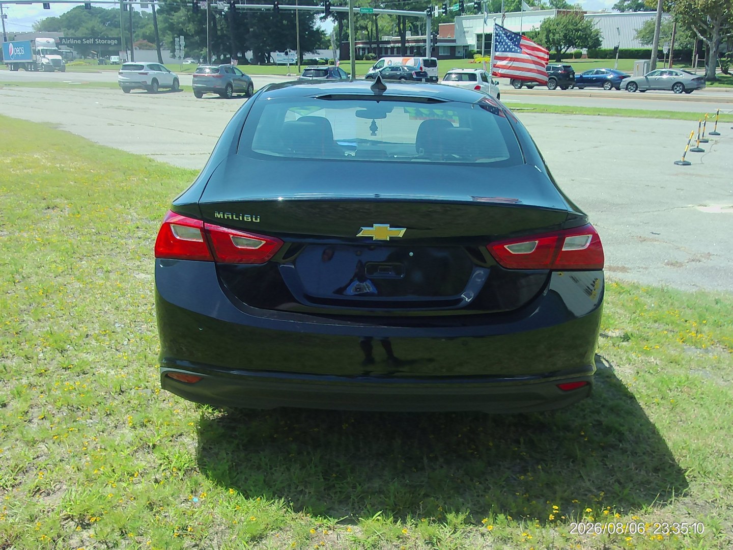 2022 Black Chevrolet Malibu 1FL (1G1ZC5ST6NF) with an 1.5L L4 DOHC 16V engine, 6A transmission, located at 2553 Airline Blvd, Portsmouth, VA, 23701, (757) 488-8331, 36.813889, -76.357597 - ***VEHICLE TERMS*** Down Payment: $1999 Weekly Payment: $125 APR: 23.9% Repayment Terms: 42 Months *** CALL ELIZABETH SMITH - DIRECTOR OF MARKETING @ 757-488-8331 TO SCHEDULE YOUR APPOINTMENT TODAY AND GET PRE-APPROVED RIGHT OVER THE PHONE***- Photo#6