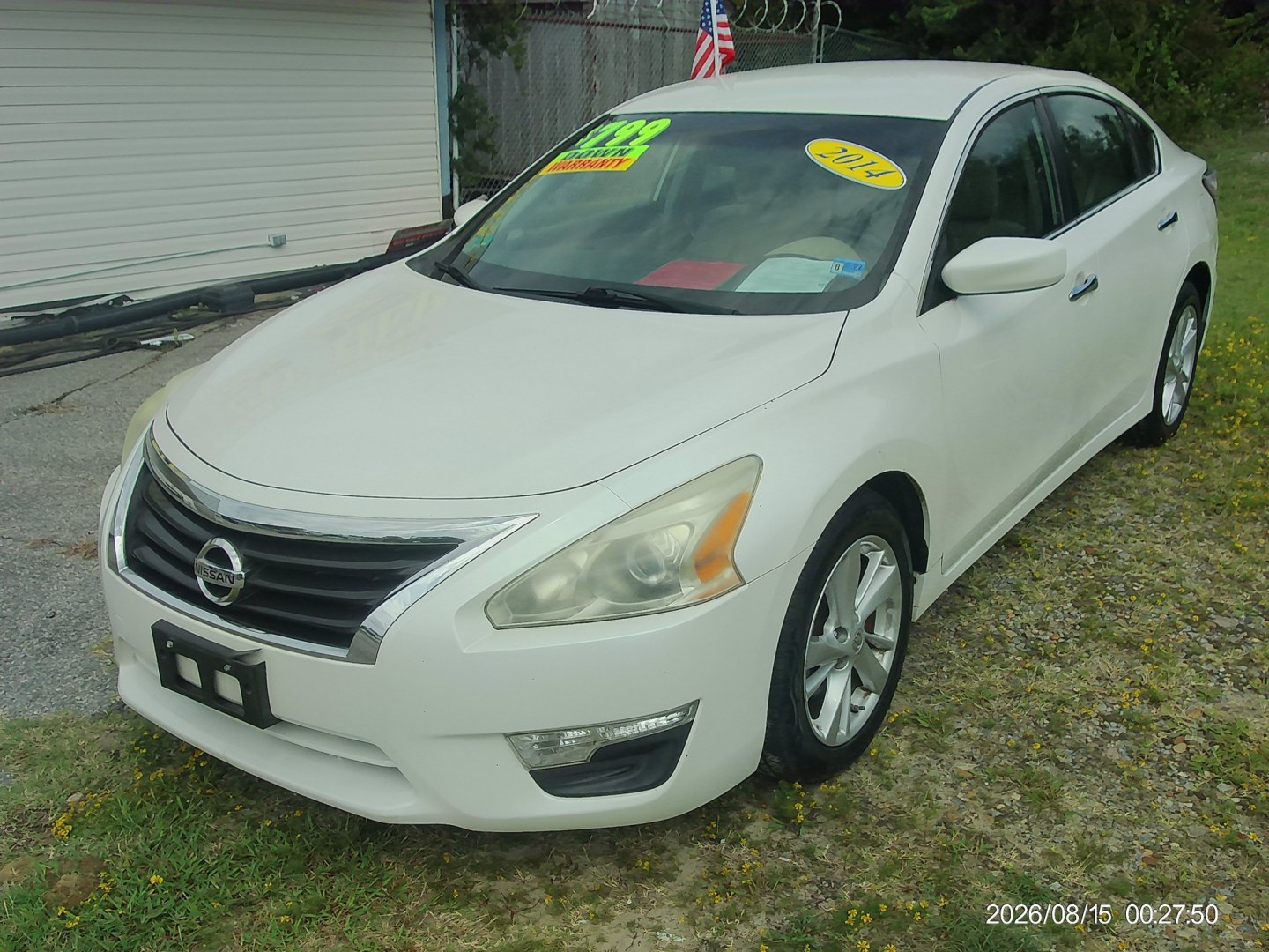2014 Nissan Altima 2.5 SL (1N4AL3AP6EC) with an 2.5L L4 DOHC 16V engine, Continuously Variable Transmission transmission, located at 2553 Airline Blvd, Portsmouth, VA, 23701, (757) 488-8331, 36.813889, -76.357597- Photo#1
