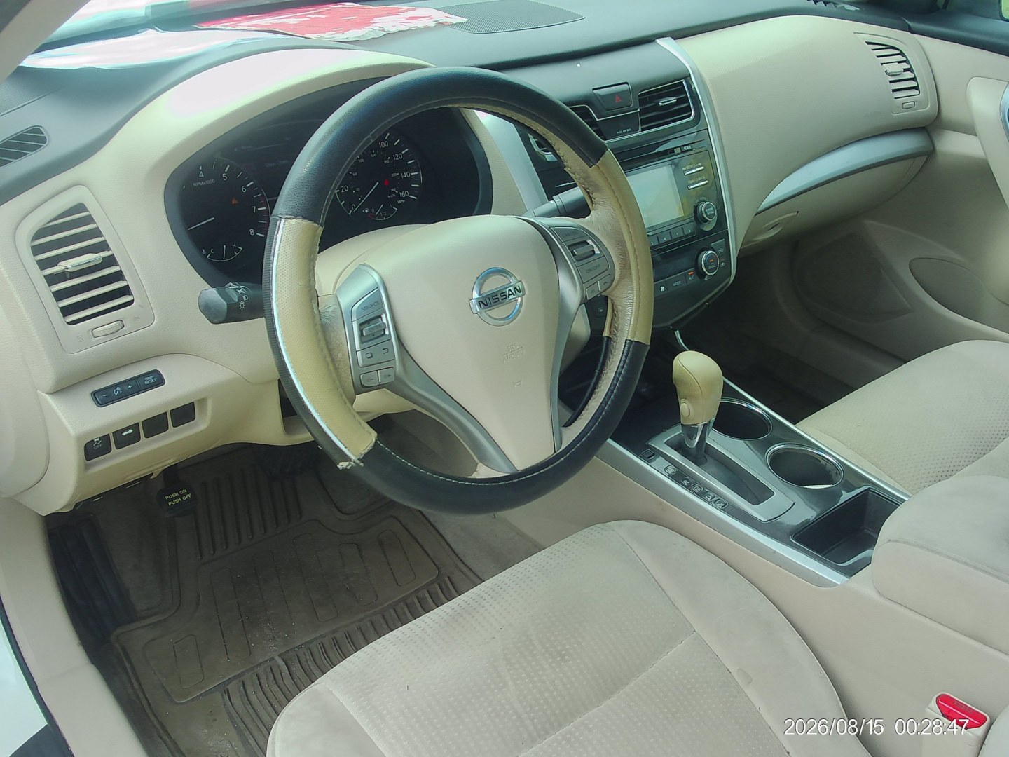 2014 Nissan Altima 2.5 SL (1N4AL3AP6EC) with an 2.5L L4 DOHC 16V engine, Continuously Variable Transmission transmission, located at 2553 Airline Blvd, Portsmouth, VA, 23701, (757) 488-8331, 36.813889, -76.357597- Photo#9