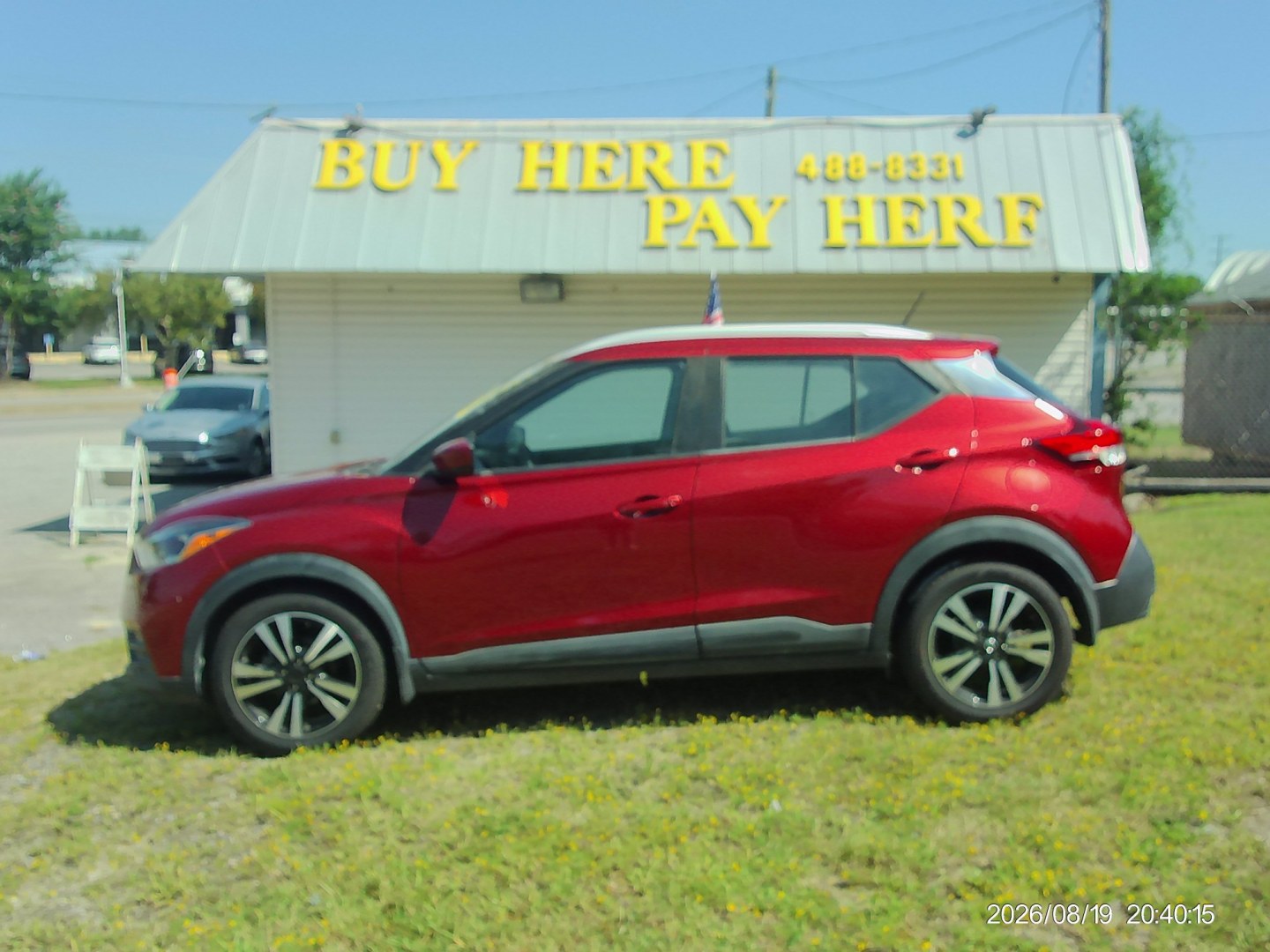 2018 Red Nissan Kicks SV (3N1CP5CU6JL) with an 1.6L L4 engine, CVT transmission, located at 2553 Airline Blvd, Portsmouth, VA, 23701, (757) 488-8331, 36.813889, -76.357597- Photo#0