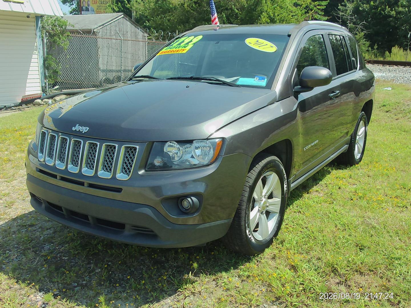 2017 Gray Jeep Compass Latitude 4WD (1C4NJDEB8HD) with an 2.4L L4 DOHC 16V engine, 6A transmission, located at 2553 Airline Blvd, Portsmouth, VA, 23701, (757) 488-8331, 36.813889, -76.357597 - ***VEHICLE TERMS*** Down Payment: $799 Weekly Payment: $115 APR: 23.9% Repayment Terms: 42 Months *** CALL ELIZABETH SMITH - DIRECTOR OF MARKETING @ 757-488-8331 TO SCHEDULE YOUR APPOINTMENT TODAY AND GET PRE-APPROVED RIGHT OVER THE PHONE***- Photo#1