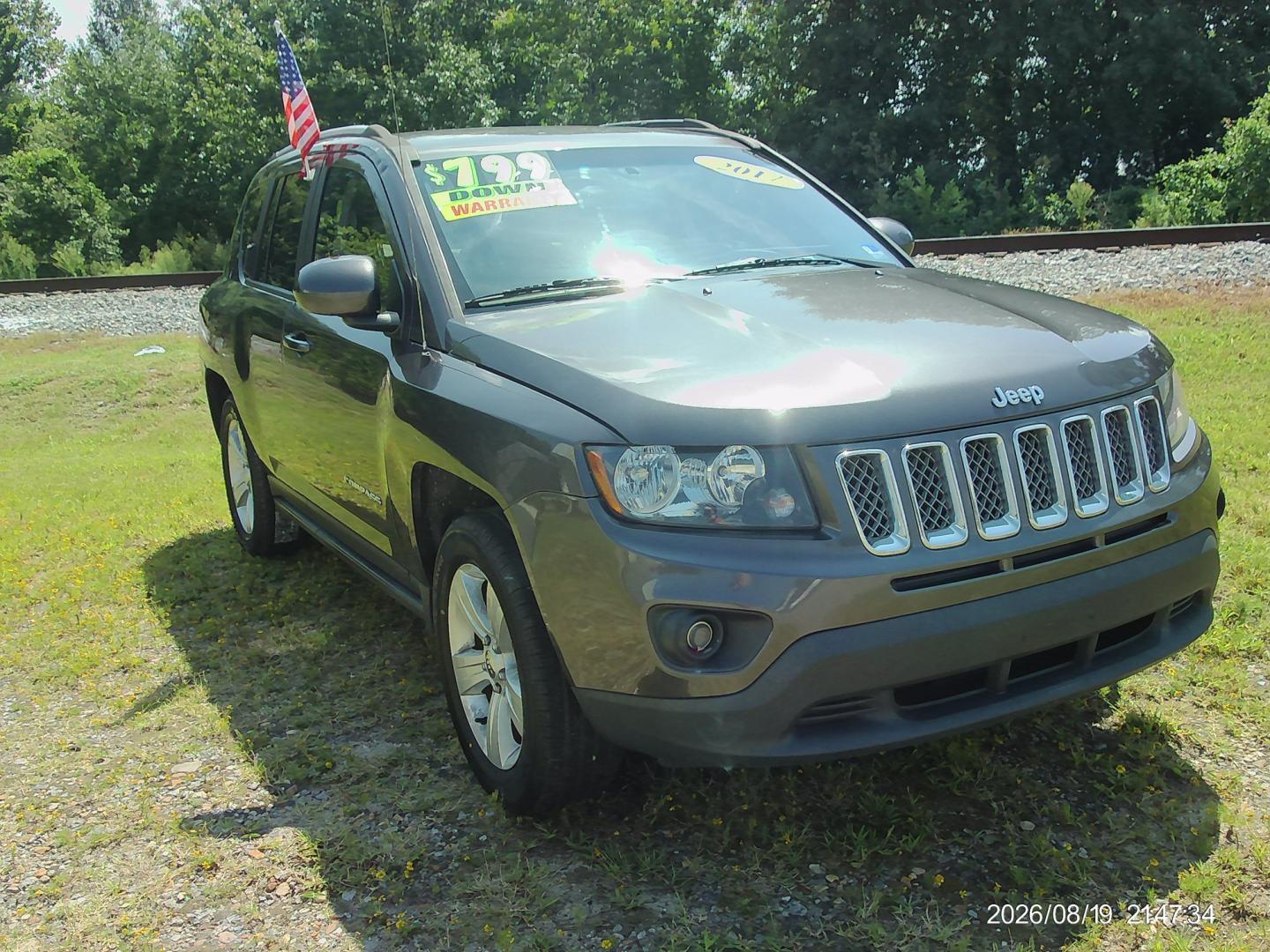 2017 Gray Jeep Compass Latitude 4WD (1C4NJDEB8HD) with an 2.4L L4 DOHC 16V engine, 6A transmission, located at 2553 Airline Blvd, Portsmouth, VA, 23701, (757) 488-8331, 36.813889, -76.357597 - ***VEHICLE TERMS*** Down Payment: $799 Weekly Payment: $115 APR: 23.9% Repayment Terms: 42 Months *** CALL ELIZABETH SMITH - DIRECTOR OF MARKETING @ 757-488-8331 TO SCHEDULE YOUR APPOINTMENT TODAY AND GET PRE-APPROVED RIGHT OVER THE PHONE***- Photo#3
