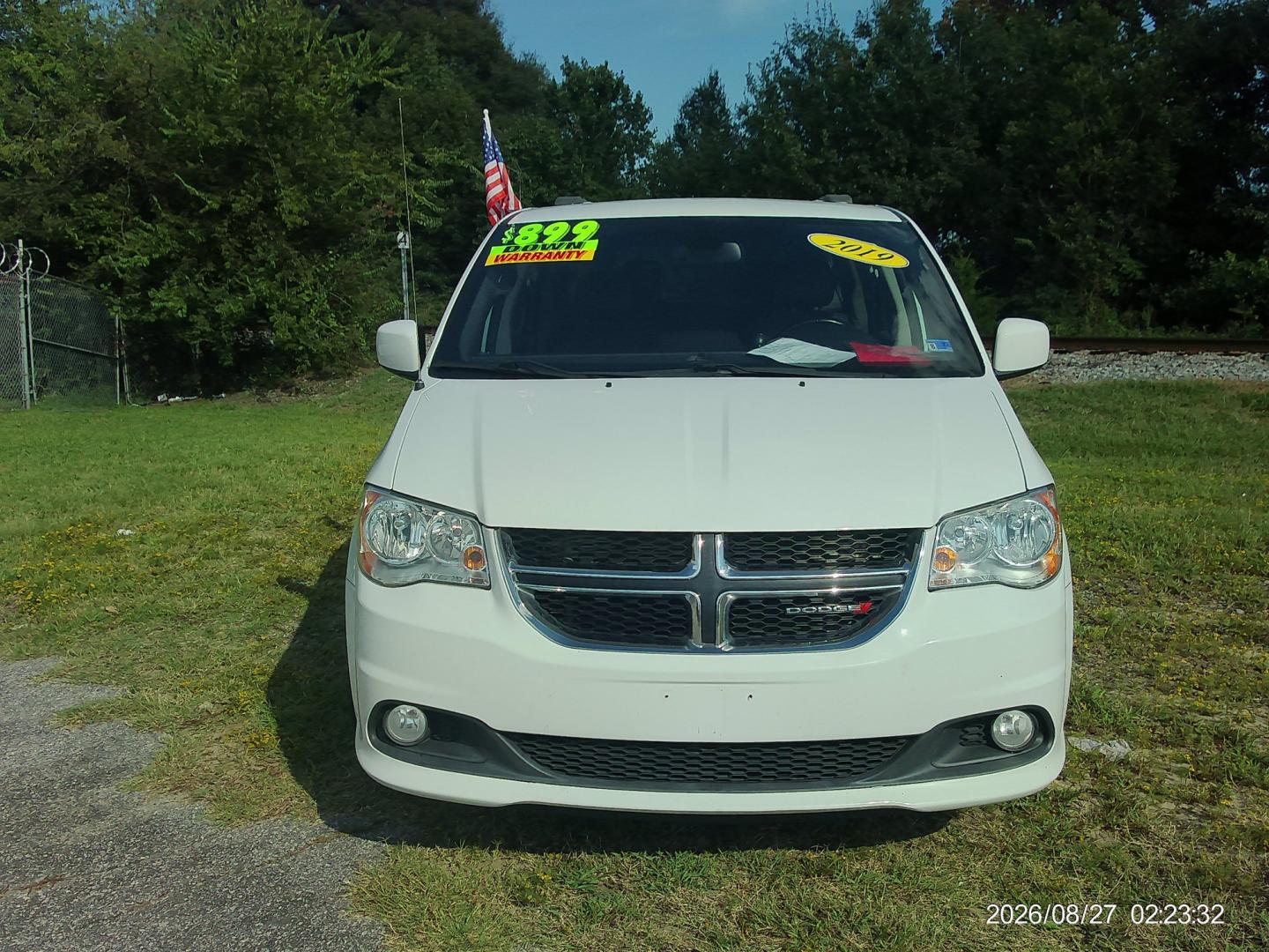 2019 White Dodge Grand Caravan SXT (2C4RDGCG7KR) with an 3.6L V6 DOHC 24V engine, 6A transmission, located at 2553 Airline Blvd, Portsmouth, VA, 23701, (757) 488-8331, 36.813889, -76.357597 - ***VEHICLE TERMS*** Down Payment: $899 Weekly Payment: $115 APR: 23.9% Repayment Terms: 42 Months *** CALL ELIZABETH SMITH - DIRECTOR OF MARKETING @ 757-488-8331 TO SCHEDULE YOUR APPOINTMENT TODAY AND GET PRE-APPROVED RIGHT OVER THE PHONE***- Photo#2