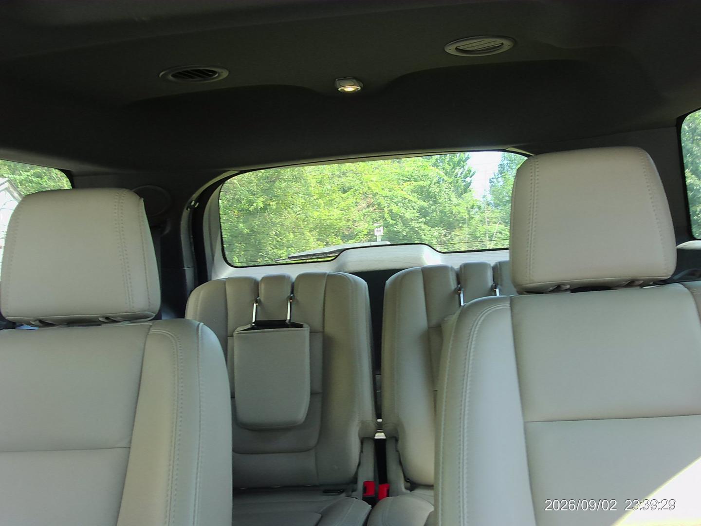 2015 Gray Ford Explorer Limited FWD (1FM5K7F83FG) with an 3.5L V6 DOHC 24V engine, 6-Speed Automatic transmission, located at 2553 Airline Blvd, Portsmouth, VA, 23701, (757) 488-8331, 36.813889, -76.357597 - ***VEHICLE TERMS*** Down Payment: $3999 Weekly Payment: $115 APR: 23.9% Repayment Terms: 42 Months *** CALL ELIZABETH SMITH - DIRECTOR OF MARKETING @ 757-488-8331 TO SCHEDULE YOUR APPOINTMENT TODAY AND GET PRE-APPROVED RIGHT OVER THE PHONE***- Photo#10