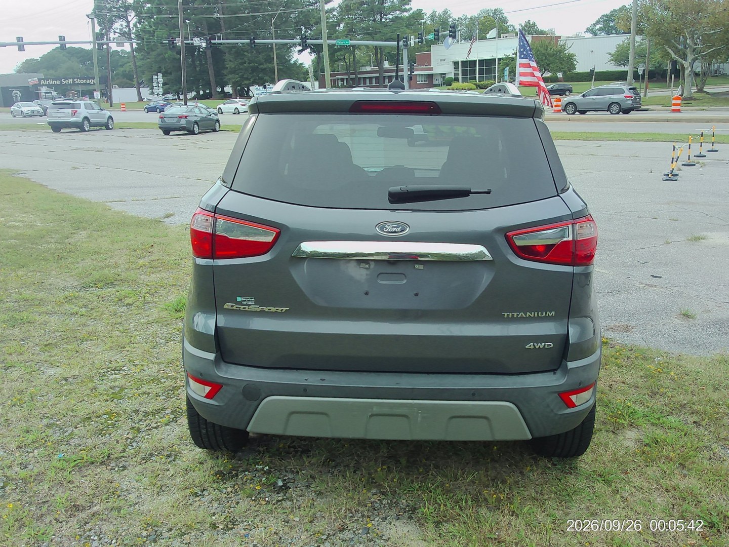2020 Gray Ford EcoSport Titanium AWD (MAJ6S3KL2LC) with an 2.0L L4 DOHC 16V engine, 6A transmission, located at 2553 Airline Blvd, Portsmouth, VA, 23701, (757) 488-8331, 36.813889, -76.357597 - ***VEHICLE TERMS*** Down Payment: $1499 Weekly Payment: $125 APR: 23.9% Repayment Terms: 42 Months *** CALL ELIZABETH SMITH - DIRECTOR OF MARKETING @ 757-488-8331 TO SCHEDULE YOUR APPOINTMENT TODAY AND GET PRE-APPROVED RIGHT OVER THE PHONE***- Photo#6