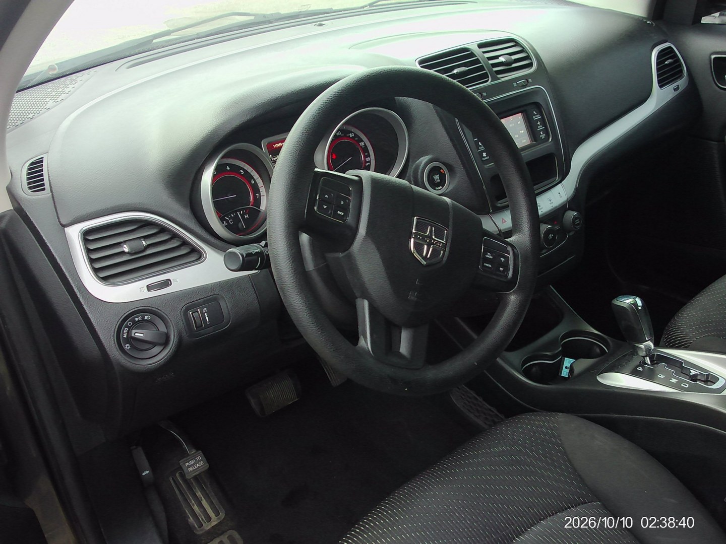 2016 Gray Dodge Journey SE (3C4PDCAB6GT) with an 2.4L L4 DOHC 16V engine, 4A transmission, located at 2553 Airline Blvd, Portsmouth, VA, 23701, (757) 488-8331, 36.813889, -76.357597 - ***VEHICLE TERMS*** Down Payment: $799 Weekly Payment: $115 APR: 23.9% Repayment Terms: 42 Months *** CALL ELIZABETH SMITH - DIRECTOR OF MARKETING @ 757-488-8331 TO SCHEDULE YOUR APPOINTMENT TODAY AND GET PRE-APPROVED RIGHT OVER THE PHONE***- Photo#9