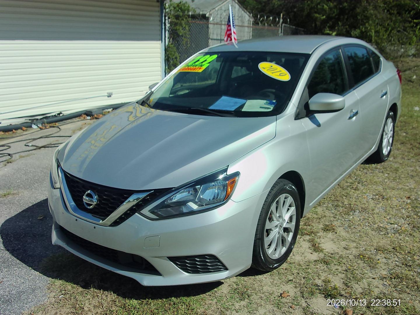 2019 Silver Nissan Sentra S CVT (3N1AB7APXKY) with an 1.8L L4 SFI DOHC 16V engine, CVT transmission, located at 2553 Airline Blvd, Portsmouth, VA, 23701, (757) 488-8331, 36.813889, -76.357597 - ***VEHICLE TERMS*** Down Payment: $799 Weekly Payment: $115 APR: 23.9% Repayment Terms: 42 Months *** CALL ELIZABETH SMITH - DIRECTOR OF MARKETING @ 757-488-8331 TO SCHEDULE YOUR APPOINTMENT TODAY AND GET PRE-APPROVED RIGHT OVER THE PHONE***- Photo#1