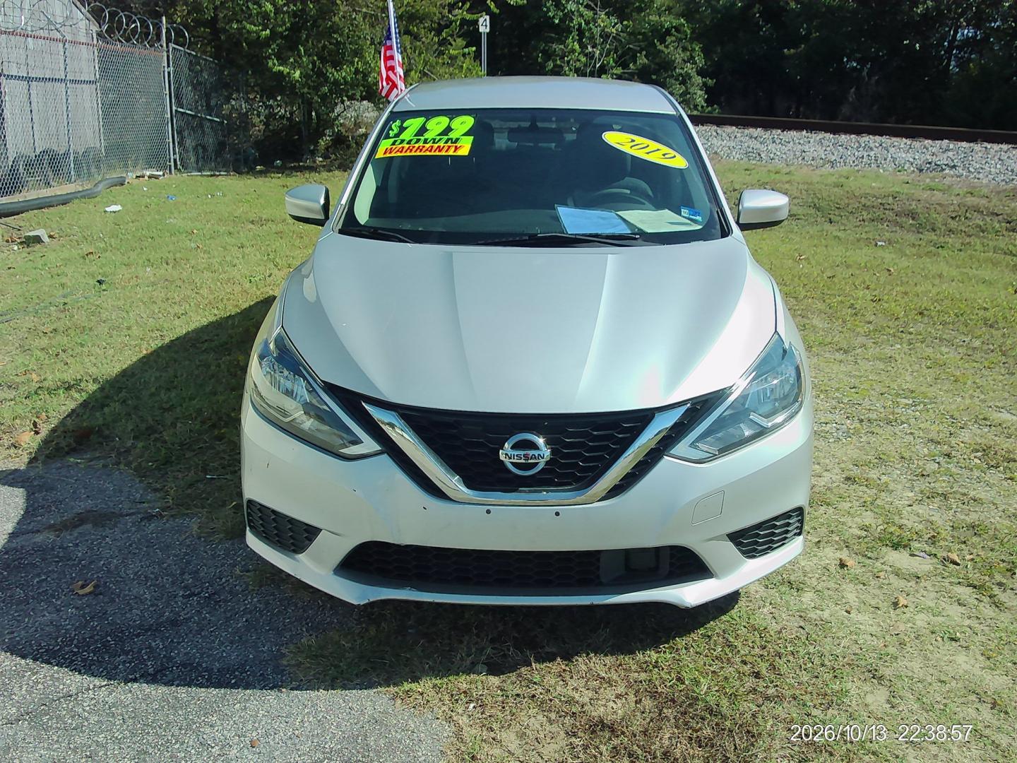 2019 Silver Nissan Sentra S CVT (3N1AB7APXKY) with an 1.8L L4 SFI DOHC 16V engine, CVT transmission, located at 2553 Airline Blvd, Portsmouth, VA, 23701, (757) 488-8331, 36.813889, -76.357597 - ***VEHICLE TERMS*** Down Payment: $799 Weekly Payment: $115 APR: 23.9% Repayment Terms: 42 Months *** CALL ELIZABETH SMITH - DIRECTOR OF MARKETING @ 757-488-8331 TO SCHEDULE YOUR APPOINTMENT TODAY AND GET PRE-APPROVED RIGHT OVER THE PHONE***- Photo#2