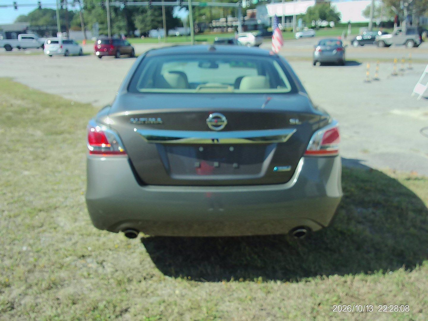 2014 Brown Nissan Altima 2.5 SL (1N4AL3AP4EC) with an 2.5L L4 DOHC 16V engine, Continuously Variable Transmission transmission, located at 2553 Airline Blvd, Portsmouth, VA, 23701, (757) 488-8331, 36.813889, -76.357597 - ***VEHICLE TERMS*** Down Payment: $799 Weekly Payment: $115 APR: 23.9% Repayment Terms: 42 Months *** CALL ELIZABETH SMITH - DIRECTOR OF MARKETING @ 757-488-8331 TO SCHEDULE YOUR APPOINTMENT TODAY AND GET PRE-APPROVED RIGHT OVER THE PHONE***- Photo#6
