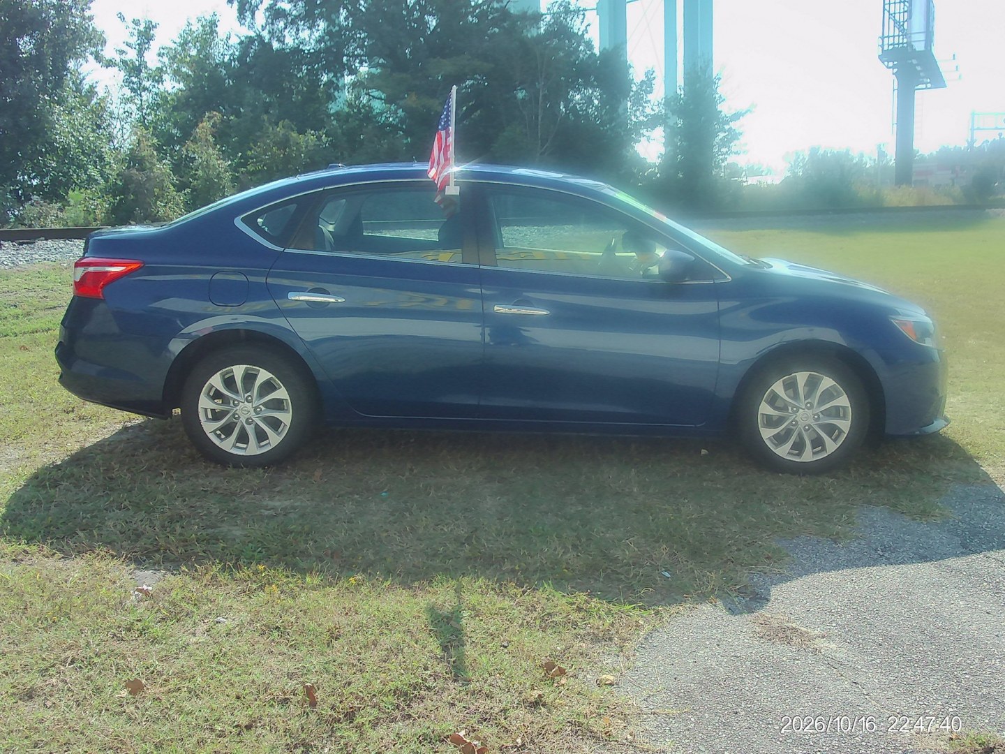 2019 Blue Nissan Sentra S CVT (3N1AB7AP2KY) with an 1.8L L4 SFI DOHC 16V engine, CVT transmission, located at 2553 Airline Blvd, Portsmouth, VA, 23701, (757) 488-8331, 36.813889, -76.357597 - ***VEHICLE TERMS*** Down Payment: $799 Weekly Payment: $115 APR: 23.9% Repayment Terms: 42 Months *** CALL ELIZABETH SMITH - DIRECTOR OF MARKETING @ 757-488-8331 TO SCHEDULE YOUR APPOINTMENT TODAY AND GET PRE-APPROVED RIGHT OVER THE PHONE***- Photo#4