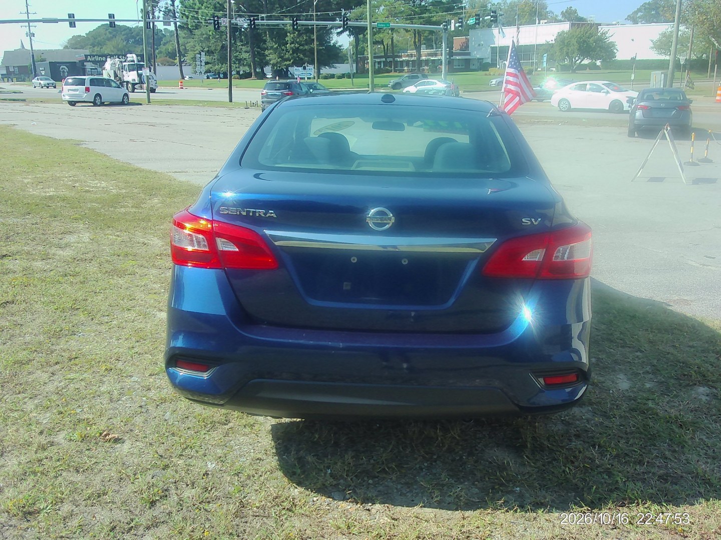 2019 Blue Nissan Sentra S CVT (3N1AB7AP2KY) with an 1.8L L4 SFI DOHC 16V engine, CVT transmission, located at 2553 Airline Blvd, Portsmouth, VA, 23701, (757) 488-8331, 36.813889, -76.357597 - ***VEHICLE TERMS*** Down Payment: $799 Weekly Payment: $115 APR: 23.9% Repayment Terms: 42 Months *** CALL ELIZABETH SMITH - DIRECTOR OF MARKETING @ 757-488-8331 TO SCHEDULE YOUR APPOINTMENT TODAY AND GET PRE-APPROVED RIGHT OVER THE PHONE***- Photo#6