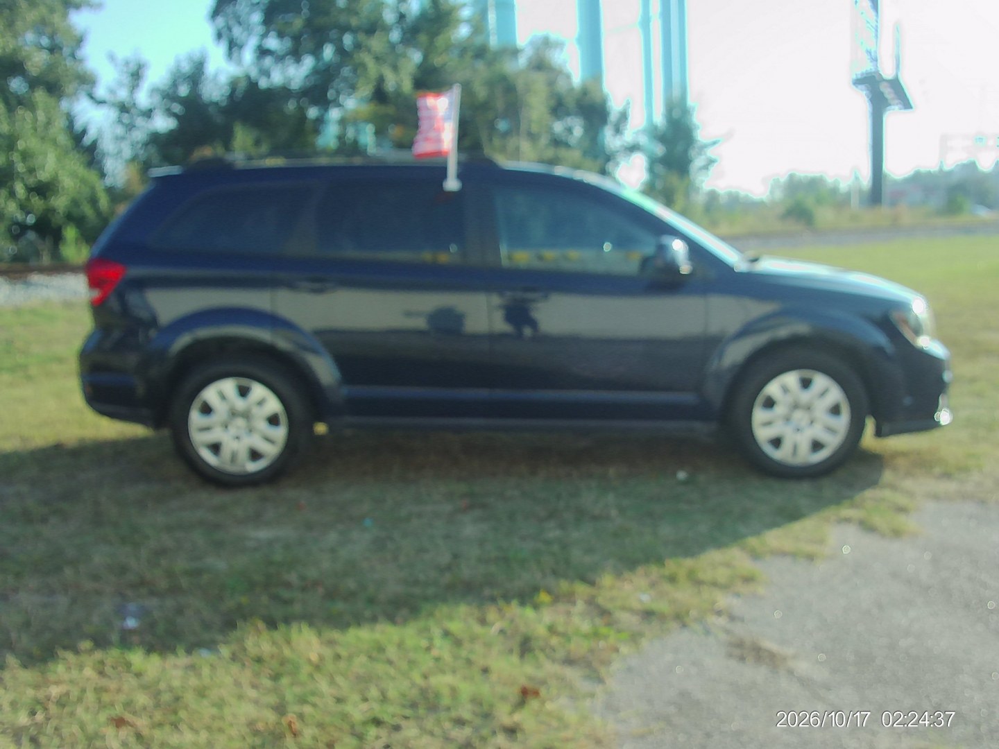 2019 Blue Dodge Journey SE (3C4PDCBBXKT) with an 2.4L L4 DOHC 16V engine, 4A transmission, located at 2553 Airline Blvd, Portsmouth, VA, 23701, (757) 488-8331, 36.813889, -76.357597 - ***VEHICLE TERMS*** Down Payment: $999 Weekly Payment: $120 APR: 23.9% Repayment Terms: 42 Months *** CALL ELIZABETH SMITH - DIRECTOR OF MARKETING @ 757-488-8331 TO SCHEDULE YOUR APPOINTMENT TODAY AND GET PRE-APPROVED RIGHT OVER THE PHONE***- Photo#4