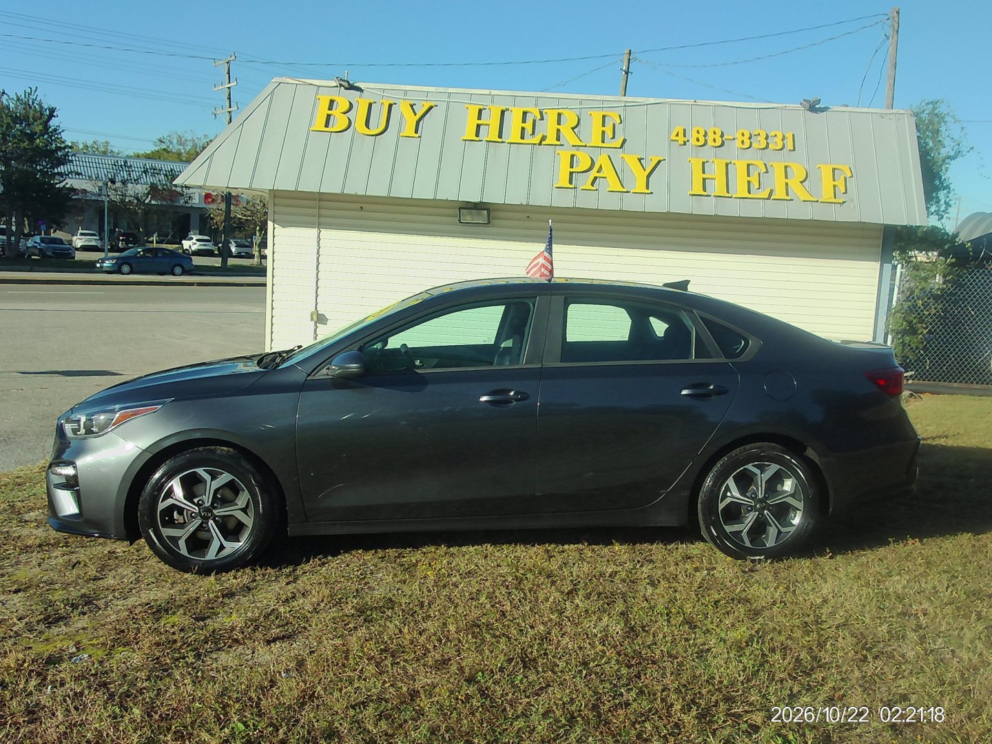 2019 Gray Kia Forte LX 6A (3KPF24AD4KE) with an 2.0L L4 DOHC 16V engine, 6A transmission, located at 2553 Airline Blvd, Portsmouth, VA, 23701, (757) 488-8331, 36.813889, -76.357597 - ***VEHICLE TERMS*** Down Payment: $999 Weekly Payment: $120 APR: 23.9% Repayment Terms: 42 Months *** CALL ELIZABETH SMITH - DIRECTOR OF MARKETING @ 757-488-8331 TO SCHEDULE YOUR APPOINTMENT TODAY AND GET PRE-APPROVED RIGHT OVER THE PHONE***- Photo#0