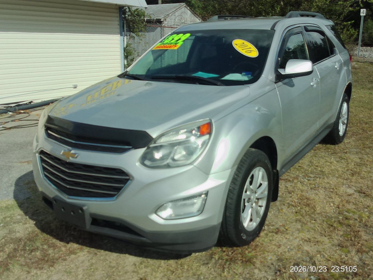 2016 Silver Chevrolet Equinox LT 2WD (2GNALCEK2G1) with an 2.4L L4 DOHC 16V FFV engine, 6A transmission, located at 2553 Airline Blvd, Portsmouth, VA, 23701, (757) 488-8331, 36.813889, -76.357597 - ***VEHICLE TERMS*** Down Payment: $899 Weekly Payment: $115 APR: 23.9% Repayment Terms: 42 Months *** CALL ELIZABETH SMITH - DIRECTOR OF MARKETING @ 757-488-8331 TO SCHEDULE YOUR APPOINTMENT TODAY AND GET PRE-APPROVED RIGHT OVER THE PHONE***- Photo#1