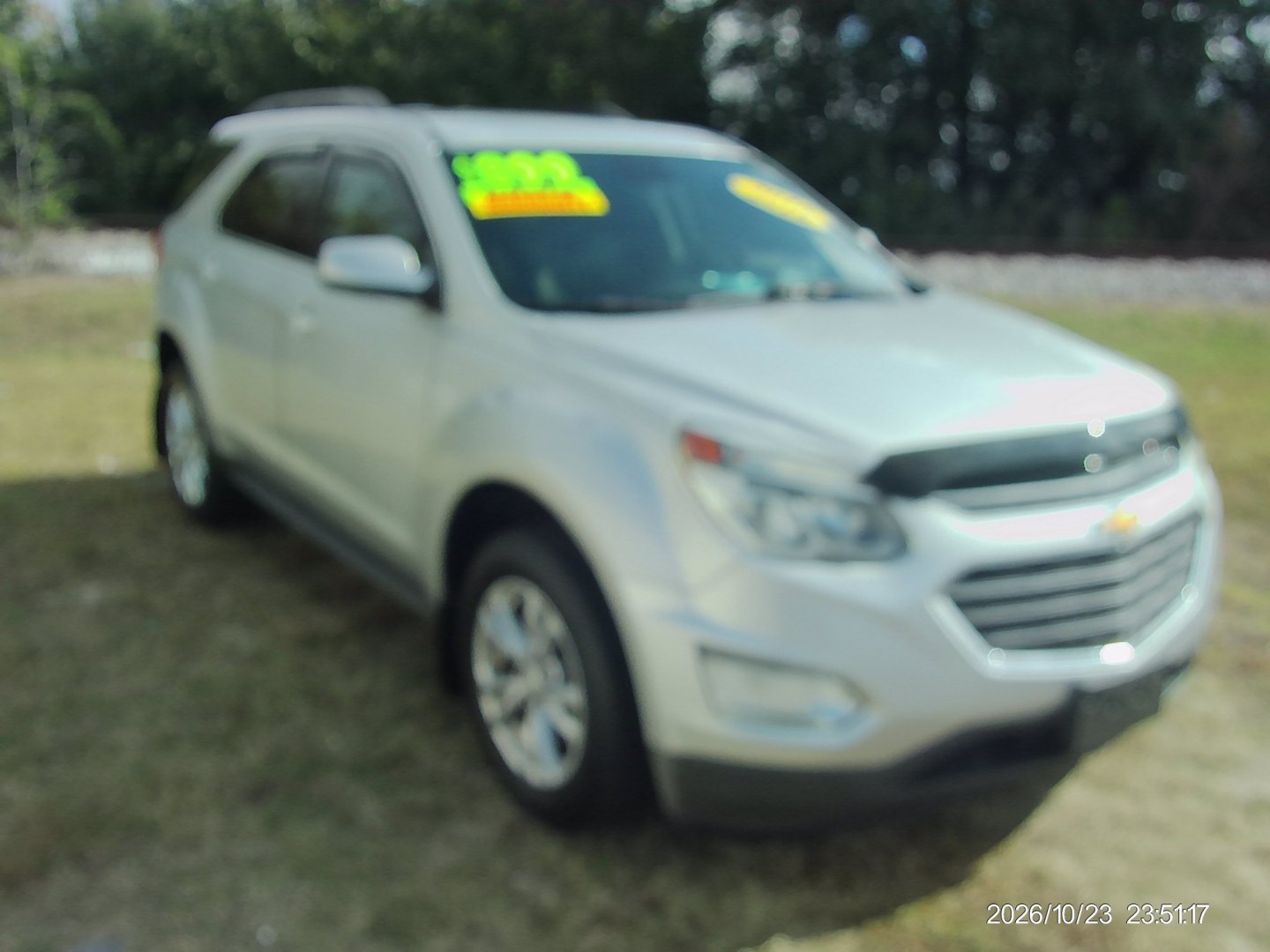 2016 Silver Chevrolet Equinox LT 2WD (2GNALCEK2G1) with an 2.4L L4 DOHC 16V FFV engine, 6A transmission, located at 2553 Airline Blvd, Portsmouth, VA, 23701, (757) 488-8331, 36.813889, -76.357597 - ***VEHICLE TERMS*** Down Payment: $899 Weekly Payment: $115 APR: 23.9% Repayment Terms: 42 Months *** CALL ELIZABETH SMITH - DIRECTOR OF MARKETING @ 757-488-8331 TO SCHEDULE YOUR APPOINTMENT TODAY AND GET PRE-APPROVED RIGHT OVER THE PHONE***- Photo#3