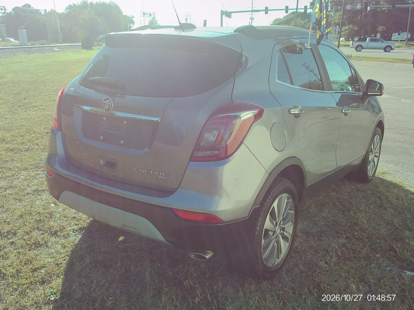 2019 Gray Buick Encore Preferred AWD (KL4CJESB1KB) with an 1.4L L4 DOHC 16V TURBO engine, 6A transmission, located at 2553 Airline Blvd, Portsmouth, VA, 23701, (757) 488-8331, 36.813889, -76.357597 - ***VEHICLE TERMS*** Down Payment: $999 Weekly Payment: $125 APR: 23.9% Repayment Terms: 42 Months *** CALL ELIZABETH SMITH - DIRECTOR OF MARKETING @ 757-488-8331 TO SCHEDULE YOUR APPOINTMENT TODAY AND GET PRE-APPROVED RIGHT OVER THE PHONE***- Photo#5
