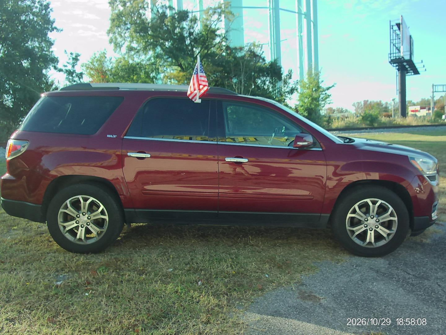2016 Red GMC Acadia SLT-1 AWD (1GKKVRKD8GJ) with an 3.6L V6 DOHC 24V engine, 6A transmission, located at 2553 Airline Blvd, Portsmouth, VA, 23701, (757) 488-8331, 36.813889, -76.357597 - ***VEHICLE TERMS*** Down Payment: $1499 Weekly Payment: $135 APR: 23.9% Repayment Terms: 42 Months *** CALL ELIZABETH SMITH - DIRECTOR OF MARKETING @ 757-488-8331 TO SCHEDULE YOUR APPOINTMENT TODAY AND GET PRE-APPROVED RIGHT OVER THE PHONE***- Photo#4